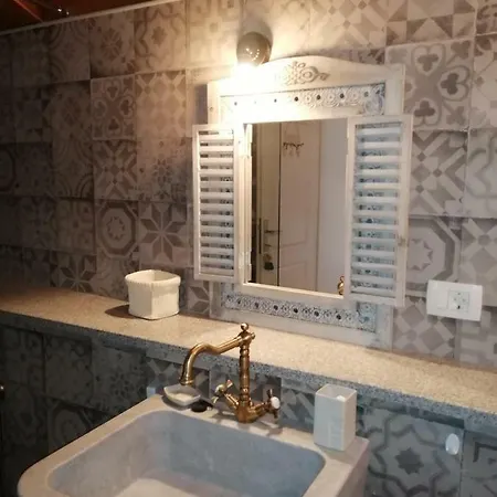 Сasa de vacaciones Village House For Rest Jesenice (Split-Dalmatia)